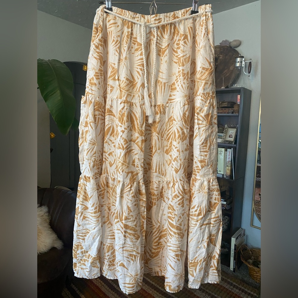 C&C California Linen Blend Tropical Print Maxi Skirt